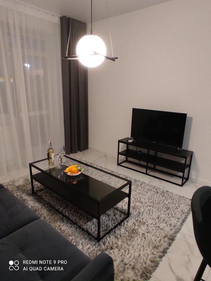 New Modern Apartment Ужгород Екстериор снимка