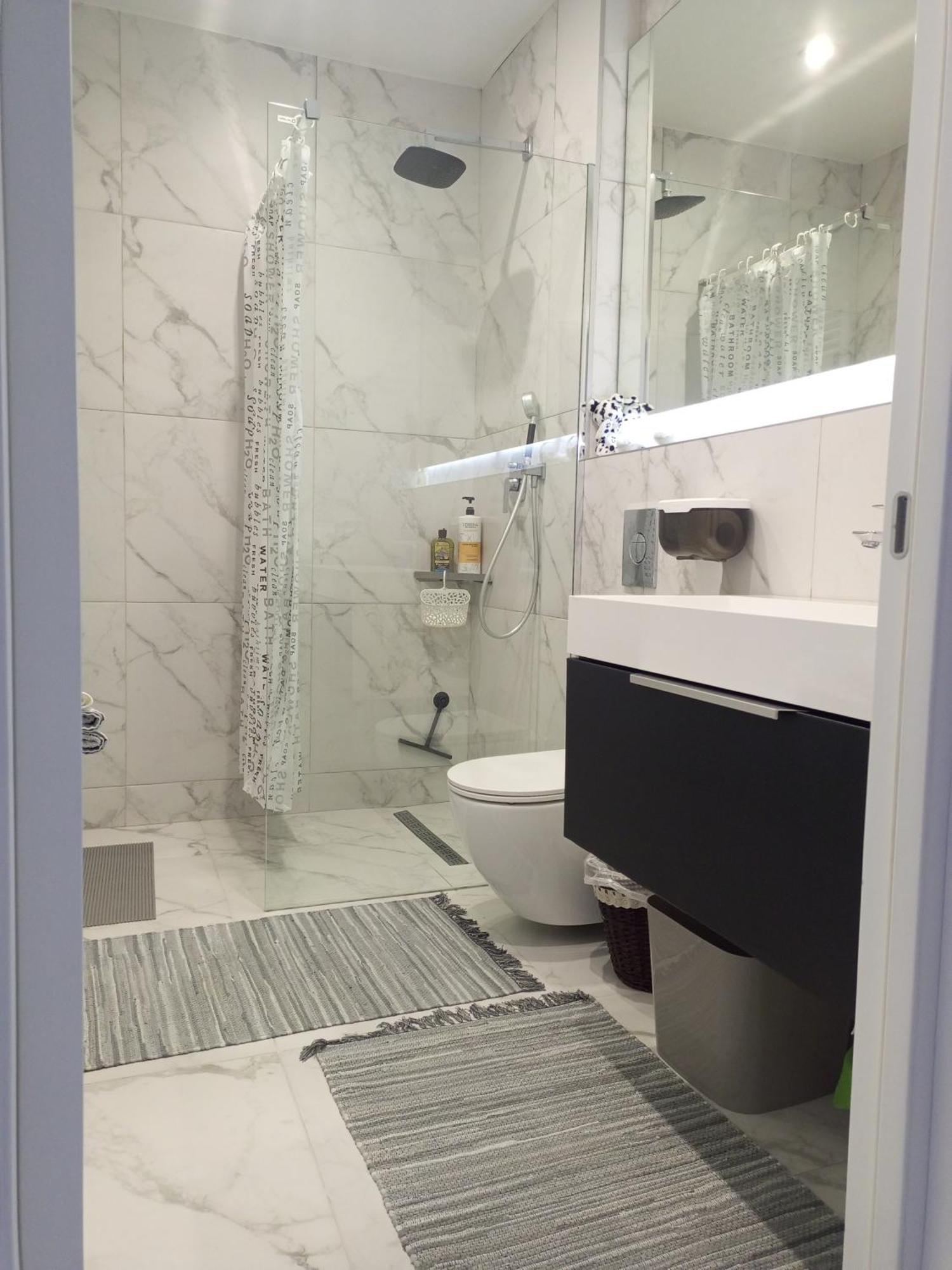 New Modern Apartment Ужгород Екстериор снимка