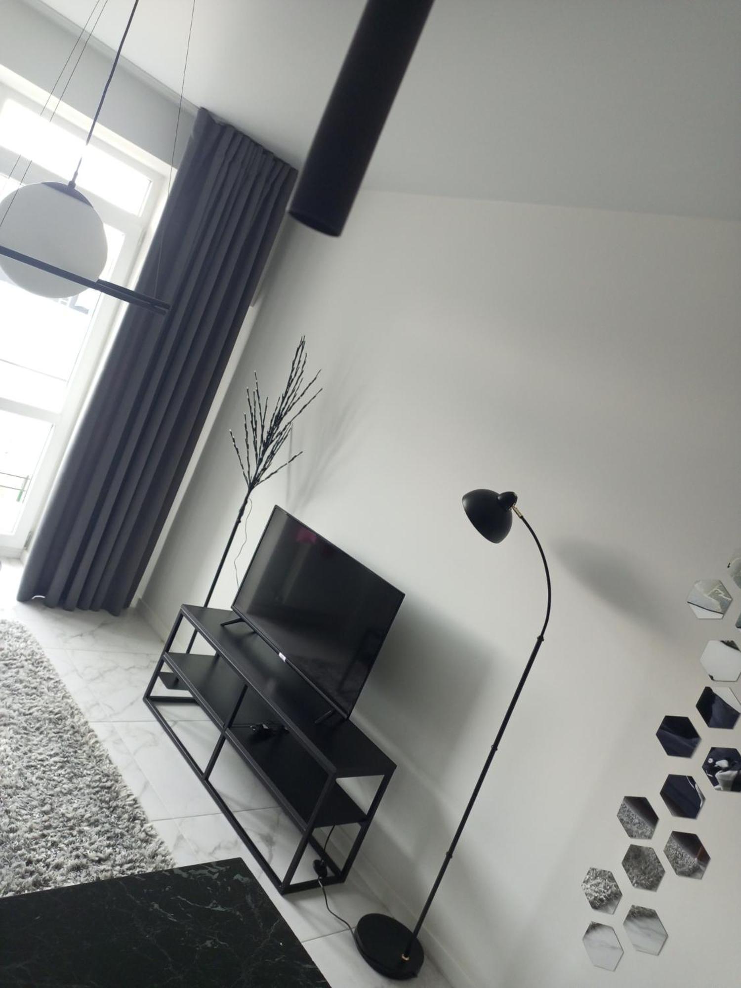 New Modern Apartment Ужгород Екстериор снимка